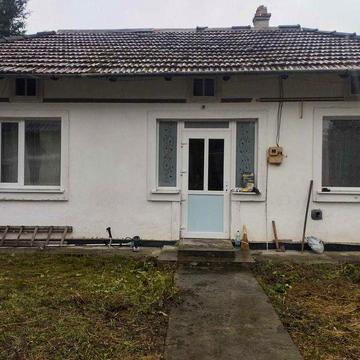 Продам хату в селі борщів Івано Франківська обл