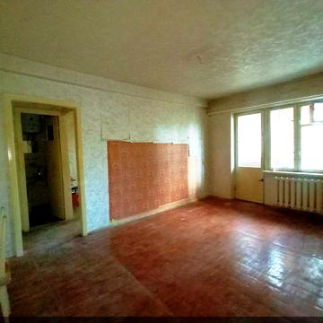 Продам 2к 50м Ушинського 5/1 Радіоринок Цегляний будинок 5 поверх