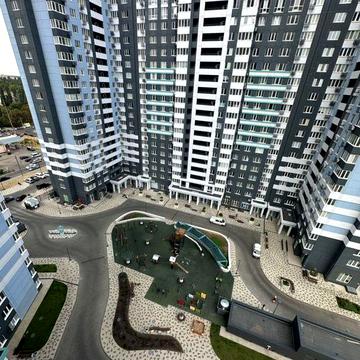 3 комн. Кв. Скай Сити Варненская 87 КВ.м 11 эт
