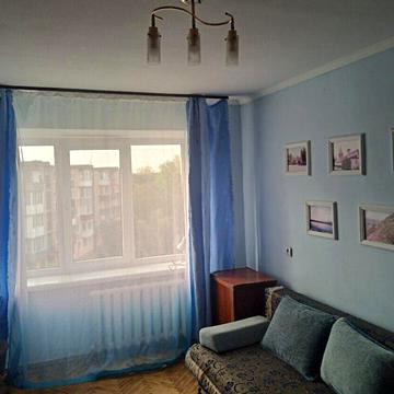 Степана Бандери просп., 18