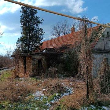 Дом в Дачной, 17км по Киевской трассе.