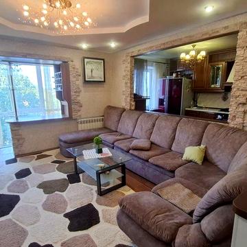 Продам 3-кімнатну квартиру Синельникове