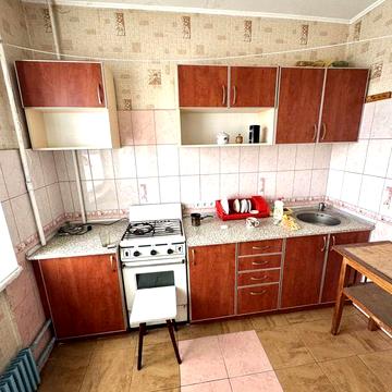 Продается 1 ком кв в Осипенковском р-не по ул Звенигородская