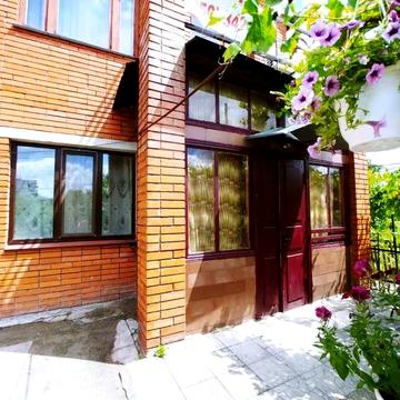Будинок на березі Хорола