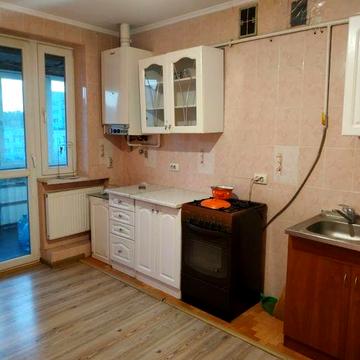 Здам 3-кімнатну квартиру, по вул.Виговського
