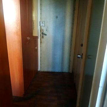 Продам однокімнатну квартиру на вул.Горлівській 38/40