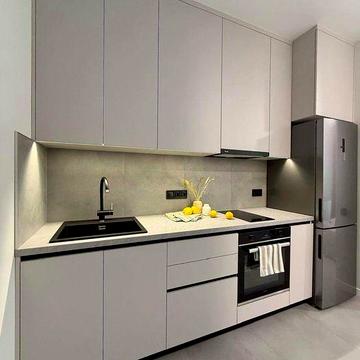 Продам квартиру с новым ремонтов Акрополь ЖК Акрополь