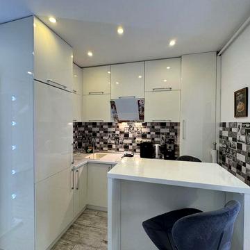 1к квартира з якісним ремонтом! Мінімальне оформлення!