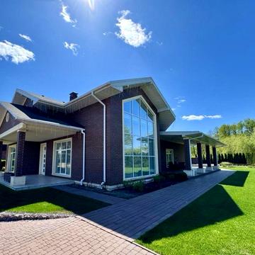 Оренда будинку Віта поштова з бассейном