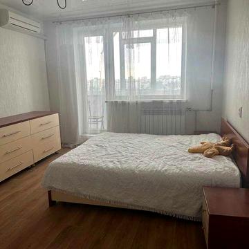 Продам 1 к на Салтовке 522 м/р . Ремонт , мебель , техника