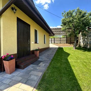 Панорамна вул., 11