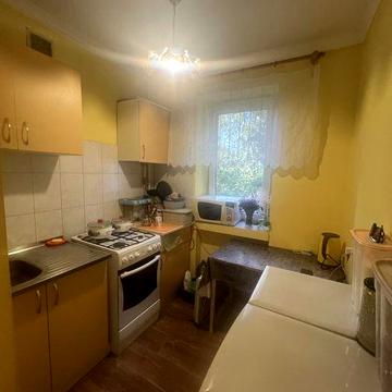 Продам 1 кімнатну квартиру