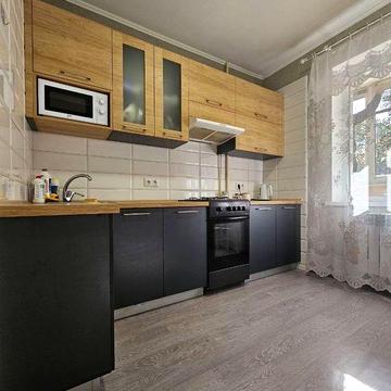 Здається 1- кімнатна  квартира 40 м. кв. в спальному районі