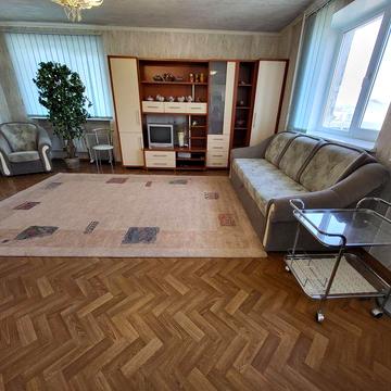Сдам 2к.квартиру Центр с ремонтом, Метро Левада кирпичний дом