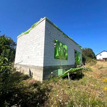 Продаж будинку у спокійному районі