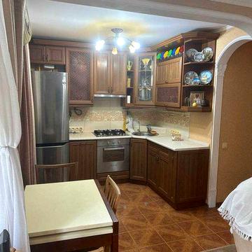 Продаж 3-х кімнатної квартири