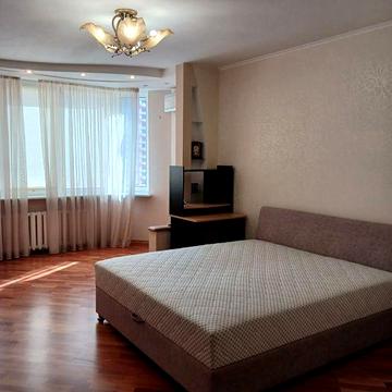 Однокімнатна квартира, вул. Григоренко 28, Метро Позняки