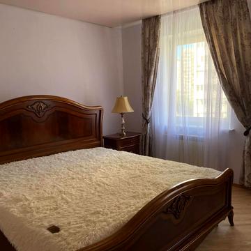 Урлівська вул., 5