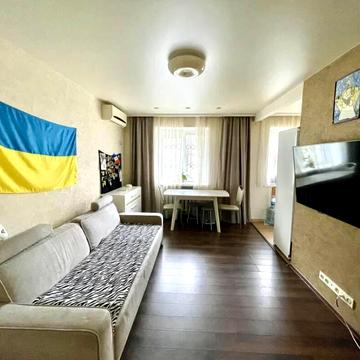 Осіння вул., 3
