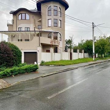 Оренда будинку. 550 м.кв. Голосієво. Без %.