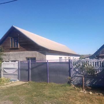 Продам добротный дом