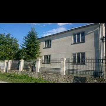 Продам добротний  будинок у Скалаті