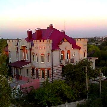 Будинок березанівка 665м.кв.