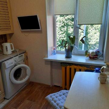 Продам 1-но комнатную квартиру в центре р-н Вала