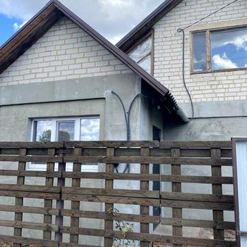 Продам дачний будинок