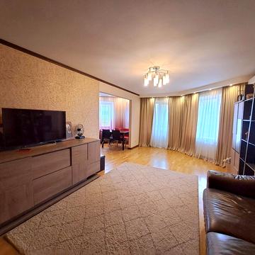 Вербицького вул., 16