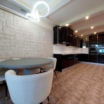 Продаж видової 6 к. квартири 332м2 в пяти хвилинах від центру Києва