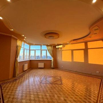 Продаж 3х кімн. квартира 111,2 кв.м., вул. Воробйова 13є, м. Вокзальна