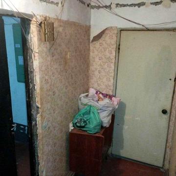 Продаж 2к квартири 43 кв. м на вул. Богатирська буд. 4