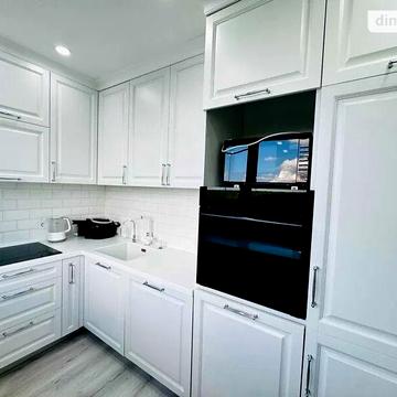 Продаж 4к Квартира Перемоги проспект