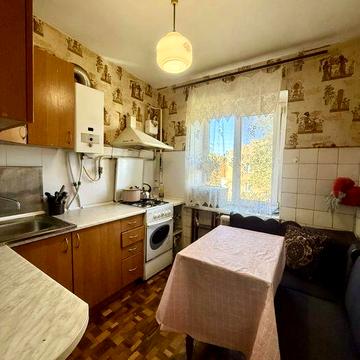 Продаж 2 х кімн  квартири  44,3 м2 м. Вишневе вул.М.Приймаченко буд.20