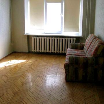 Продается 2-ая квартира, Соломенский р-н, бул. Чоколовский.