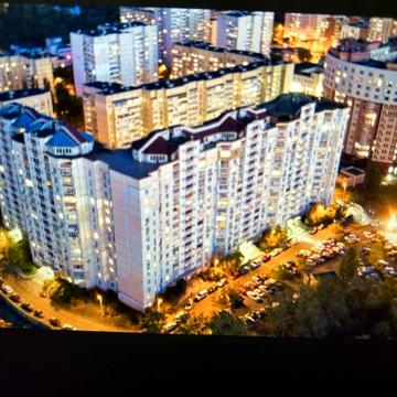 Івана Пулюя вул., 2