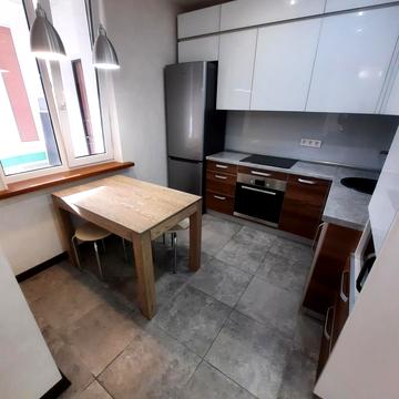 Ювілейний просп. (), 67б