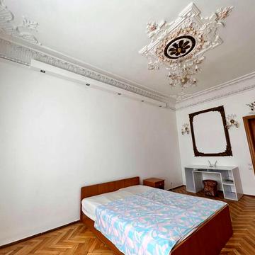 Оренда 1кімнатна квартиравул Тарнавського( Зелена,центр)