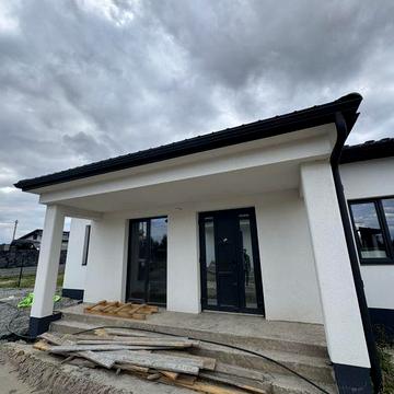 Американка в закритому комплексі з максимальною комплектацією!