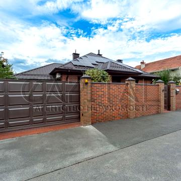 Стеценка вул., 18