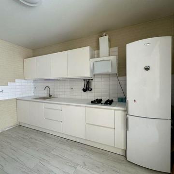 Продам 2К квартиру з ремонтом ЖК Львівський Маєток. Заселений будинок