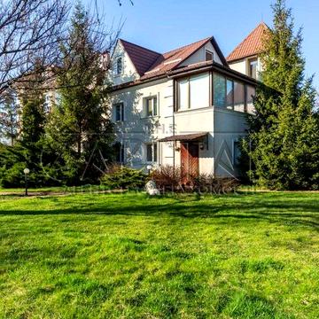 Оренда будинку 200м2  Голосіївський р-н Київ Острів Водників 7 соток