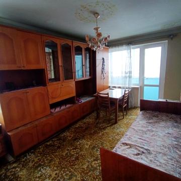 Пасічна вул., 90