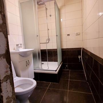 Дванадцятого Квітня вул., 26
