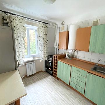 Джона Маккейна вул. (Івана Кудрі), 35-Б