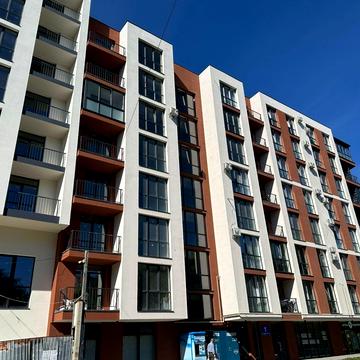 Володимира Великого вул. (Артема), 40