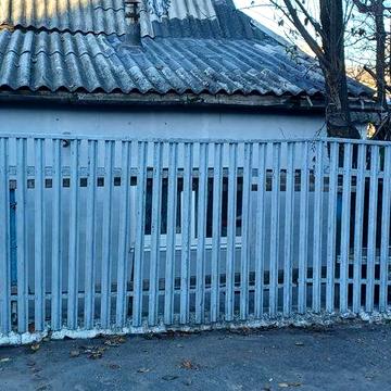 Сдам 2 комн времянку во дворе часного дома район пр.А.Поля(Кирова)