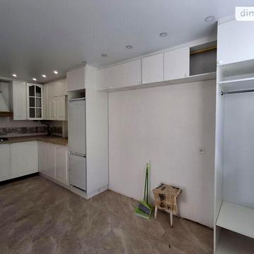 Продаж 1к Квартира Січова вулиця