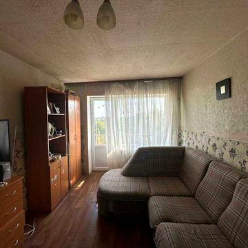 Продам 2-к квартиру по вул. Академіка Янгеля